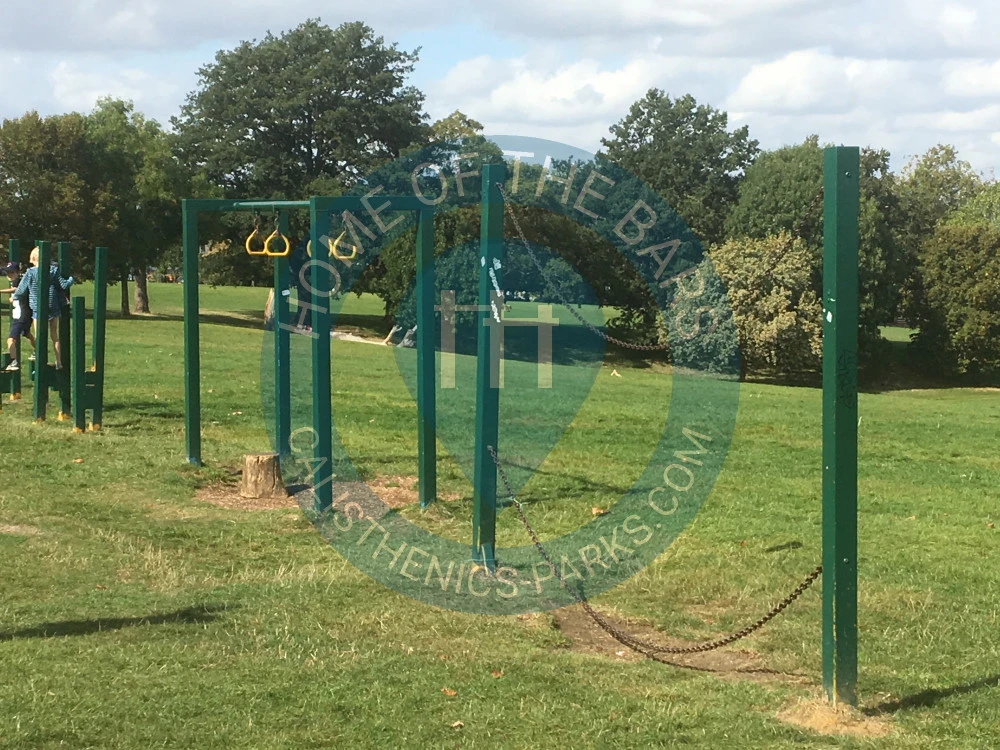 London - Outdoor Gym - Hilly Fields - United Kingdom - Spot