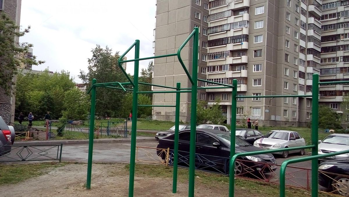 Outdoor Gym - Yekaterinburg - Yekaterinburg - Street Workout Park - ЖК «Оптима» - Russia - Spot