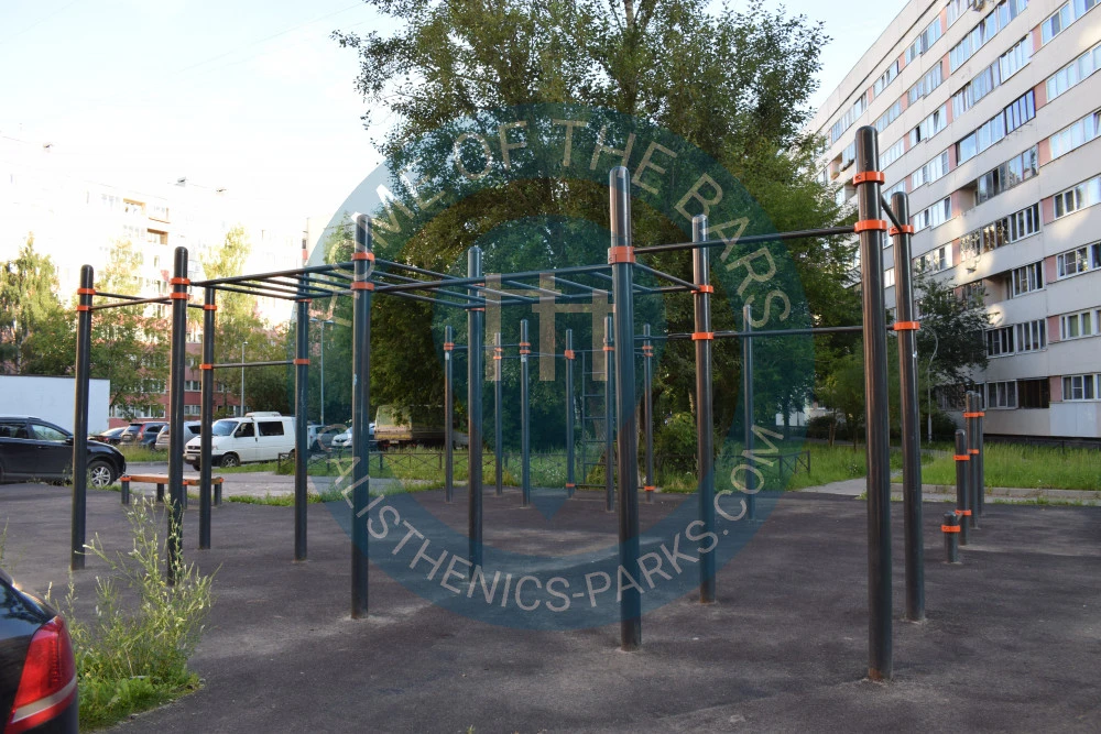 Calisthenics park in 108 к1, Ленинский проспект, округ Красненькая речка, Санкт-Петербург, Северо-Западный федеральный округ, 198303, Россия