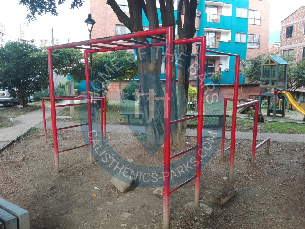 Sabaneta - Outdoor Gym - Restrepo Naranjo - Colombia - Spot