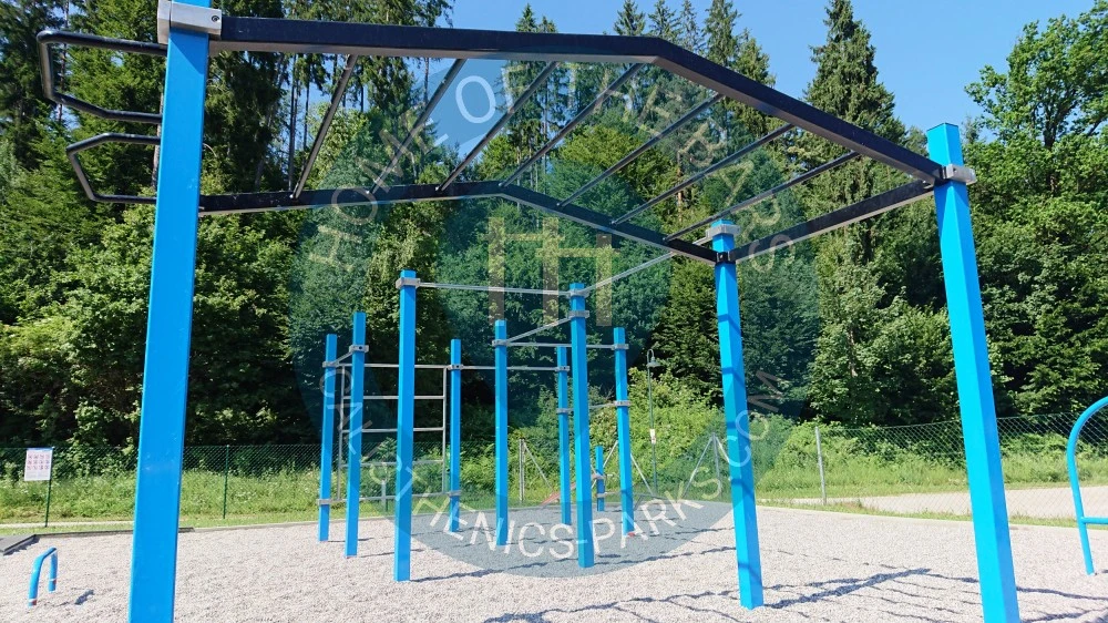 Calisthenics park in Waldarena, Sportplatzstraße, Selpritsch, Velden am Wörther See, Bezirk Villach-Land, Kärnten, 9220, Österreich
