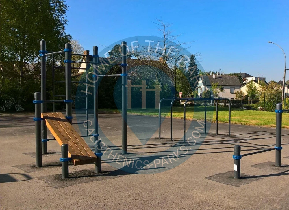 Mordelles - Calisthenics Park - Complexe Coubertin - France - Spot