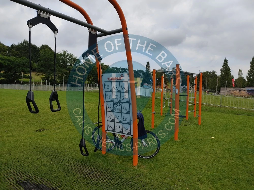 Outdoor Pull Up Bars - Welwyn Garden City - Outdoor Gym Stanborough park - United Kingdom - Spot