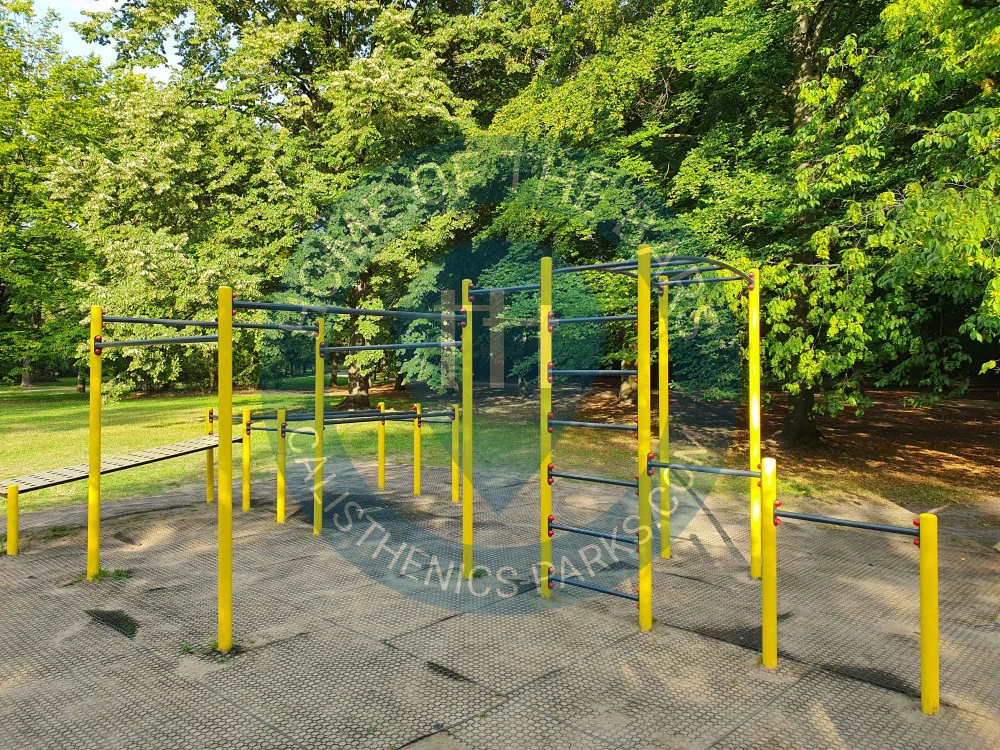 Calisthenics Facility - Łódź - Workout Park Poniatowskiego Lodz - Poland - Spot