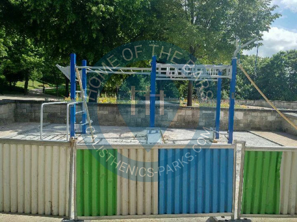 Paris - Calisthenics Station - Parc Kellermann - France - Spot