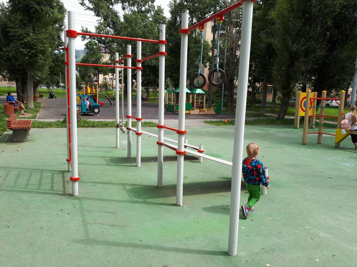 Outdoor Gym - Yuzhno-Sakhalinsk - Yuzhno-Sakhalinsk - Street Workout Park - Почта России - Russia - Spot