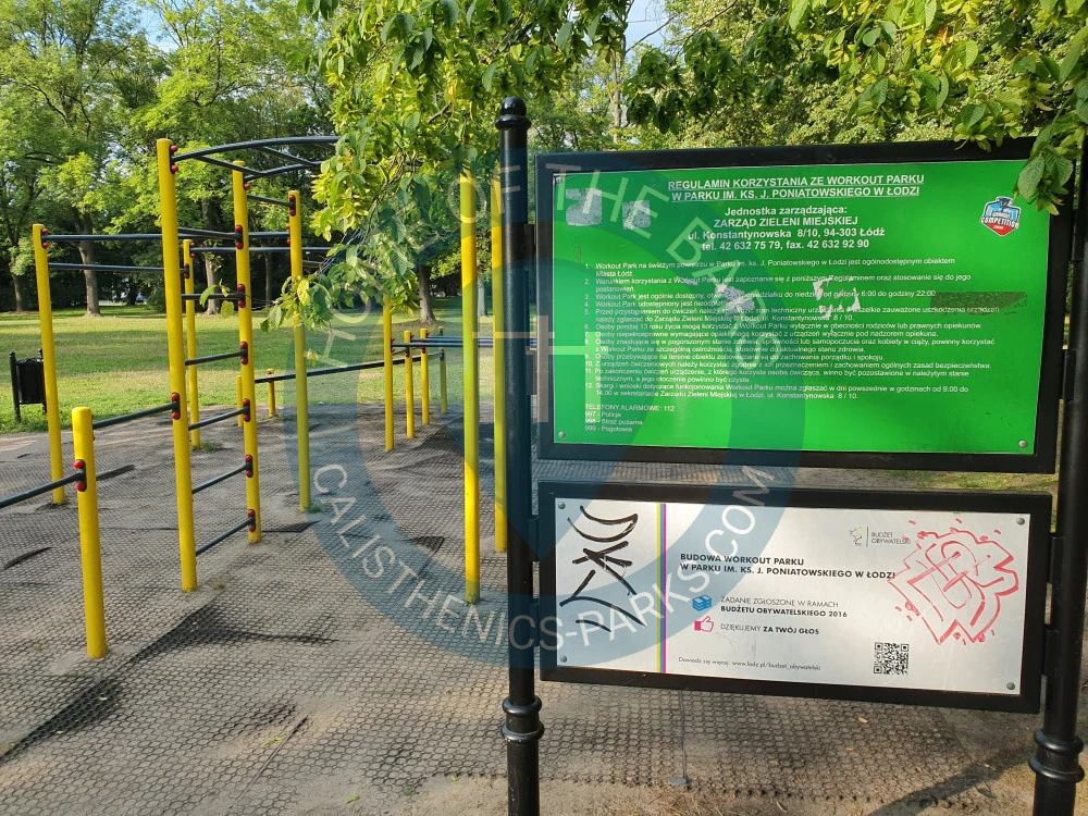 Calisthenics park in Park Poniatowskiego, Aleja Adama Mickiewicza, Politechniczna, Stare Polesie, Łódź-Polesie, Łódź, województwo łódzkie, 90-443, Polska
