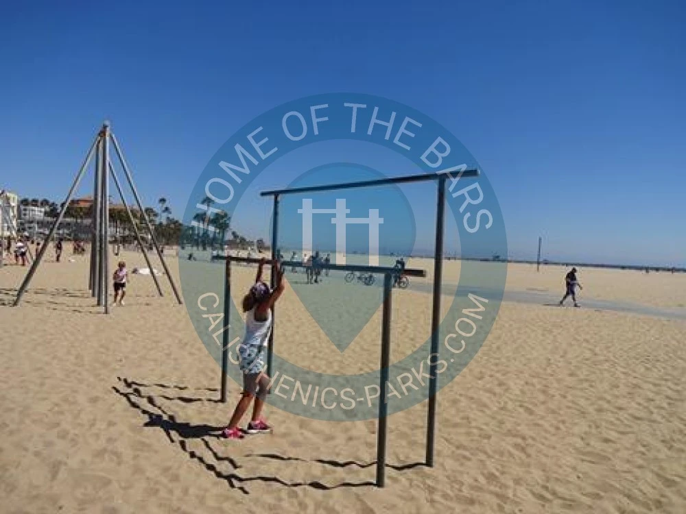 Calisthenics park in Old Muscle Beach, Pacific Terrace, Santa Monica, Los Angeles County, CAL Fire Southern Region, California, 90401, United States