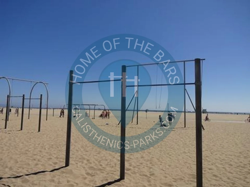 Calisthenics park in Old Muscle Beach, Pacific Terrace, Santa Monica, Los Angeles County, CAL Fire Southern Region, California, 90401, United States