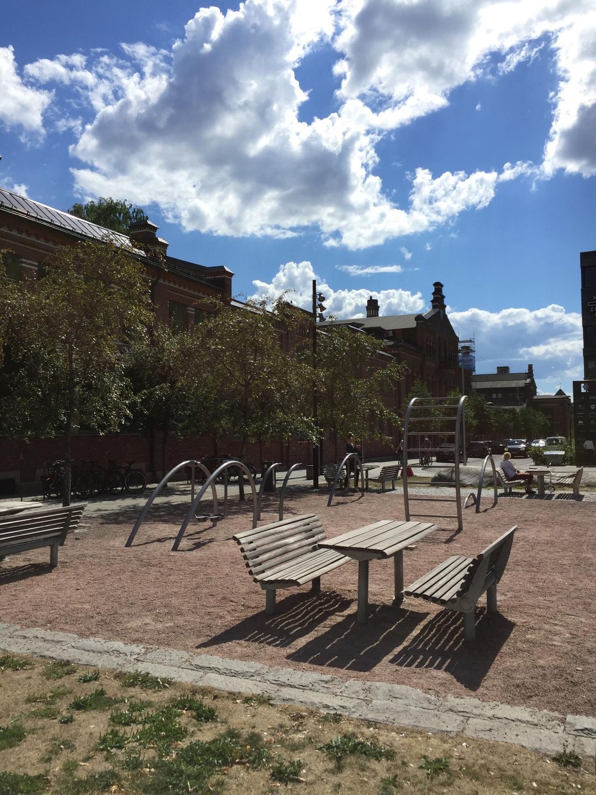 Outdoor Gym - Oslo - Oslo - Calisthenics Gym - Drammensveien - Norway - Spot