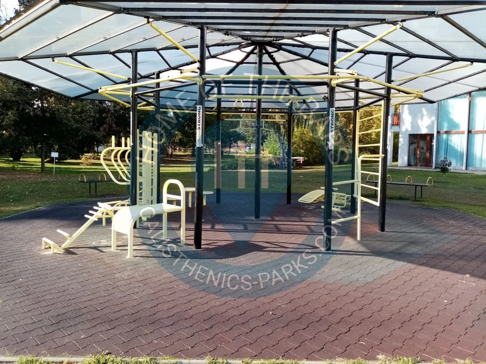 Outdoor Pull Up Bars - Debrecen - Street workout park Debrecen - Hungary - Spot