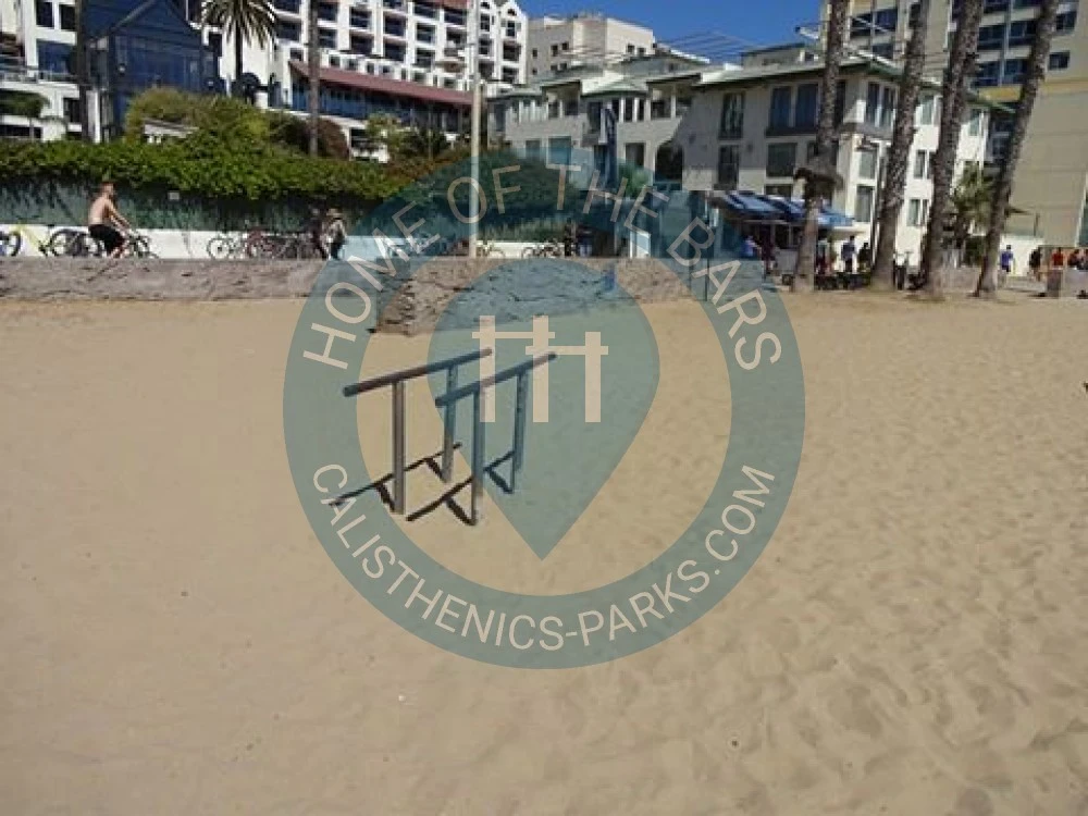 Calisthenics park in Old Muscle Beach, Pacific Terrace, Santa Monica, Los Angeles County, CAL Fire Southern Region, California, 90401, United States