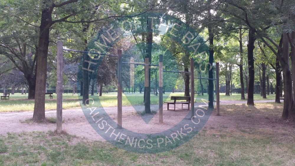 Reggio nell'Emilia - Trimm Dich Pfad - Parco della Pace - Italy - Spot