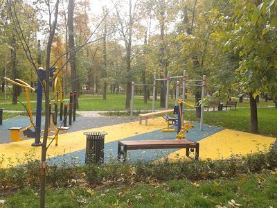 Outdoor Gym - Moscow - Moscow - Street Workout Park - Оборонная Улица - Russia - Spot