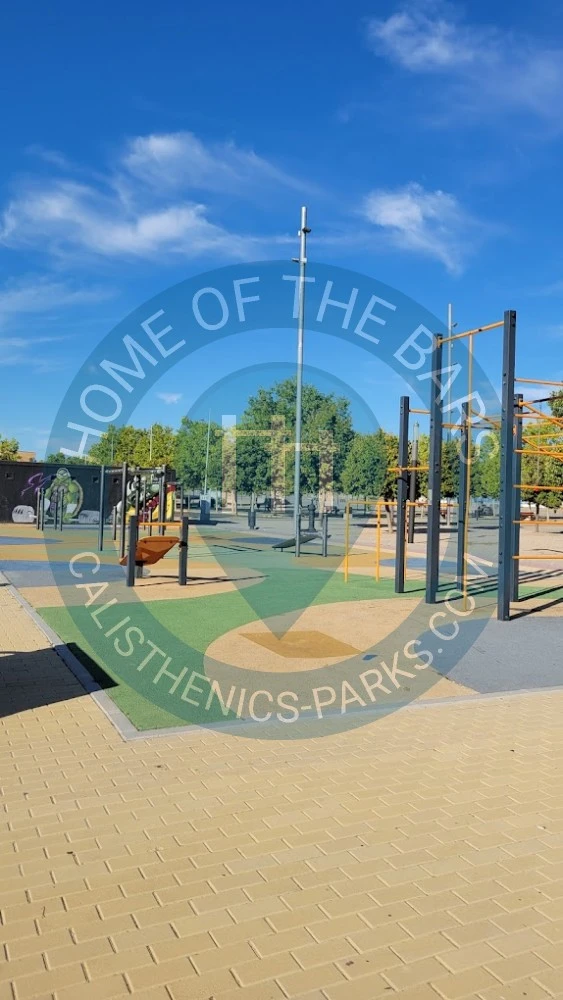 Outdoor Gym - Illescas - Parque Recinto Ferial Illescas - Spain - Spot