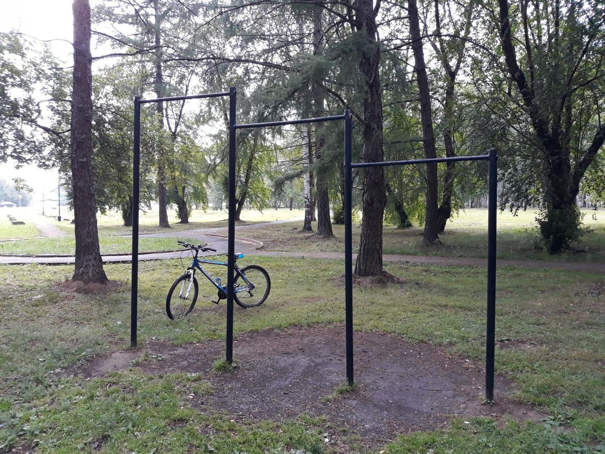 Outdoor Gym - Verkhnyaya Pyshma - Verkhnyaya Pyshma - Street Workout Park - Асмото KIA - Russia - Spot
