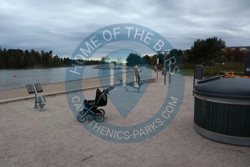 Exercise Park - Helsinki - Tuorinniemen ulkoliikuntapaikka - Finland - Spot