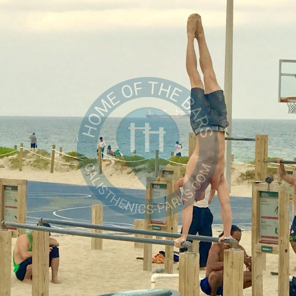 Calisthenics park in Bodyweight Fitness Course, South Atlantic Boulevard, Fort Lauderdale, Broward County, Florida, 33316, United States