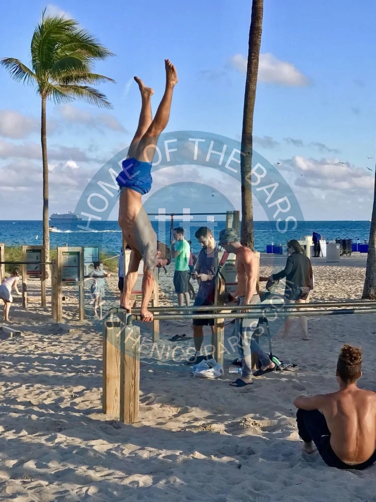 Calisthenics park in Bodyweight Fitness Course, South Atlantic Boulevard, Fort Lauderdale, Broward County, Florida, 33316, United States