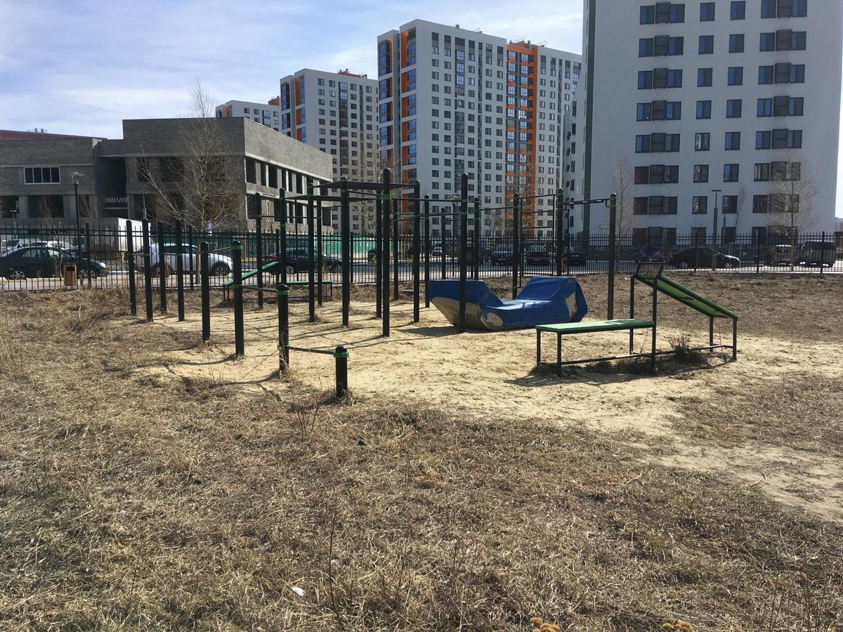 Outdoor Gym - Tyumen - Tyumen - Calisthenics Park - Эрвье 30/3 - Russia - Spot