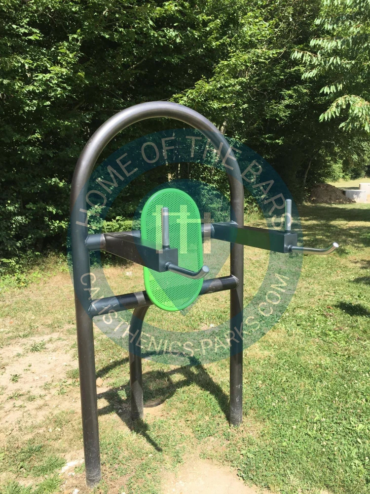 Bondoufle  - Outdoor Fitness Trail - Parc des Bordes - France - Spot