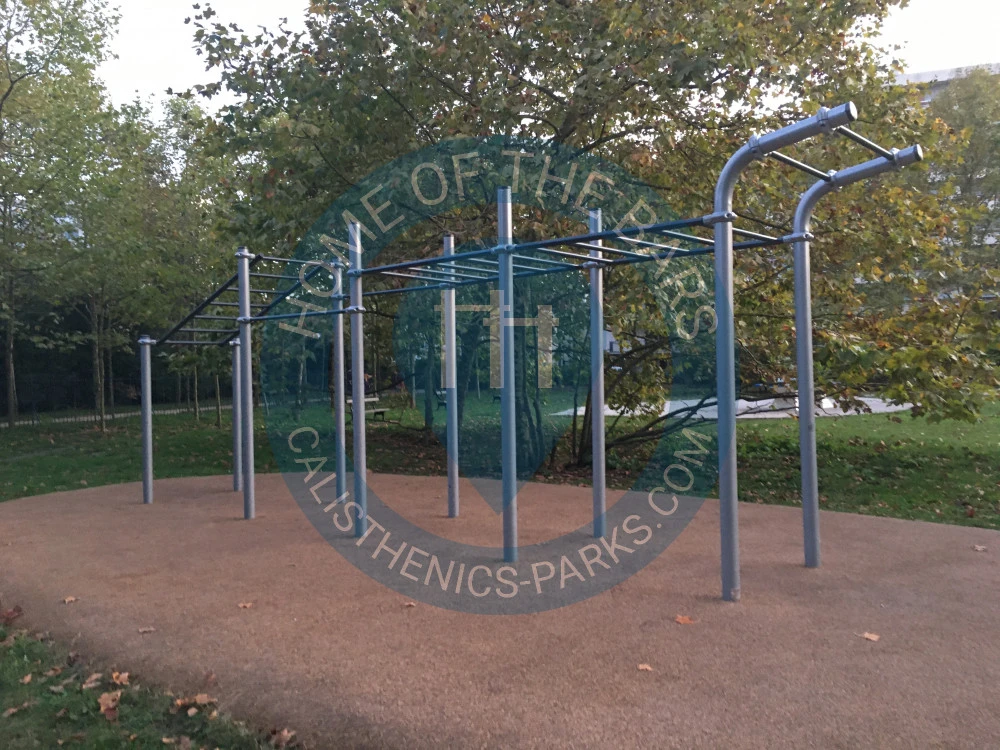 Outdoor Gym - Bordeaux - Calisthenics Gym Parc bordelais - France - Spot