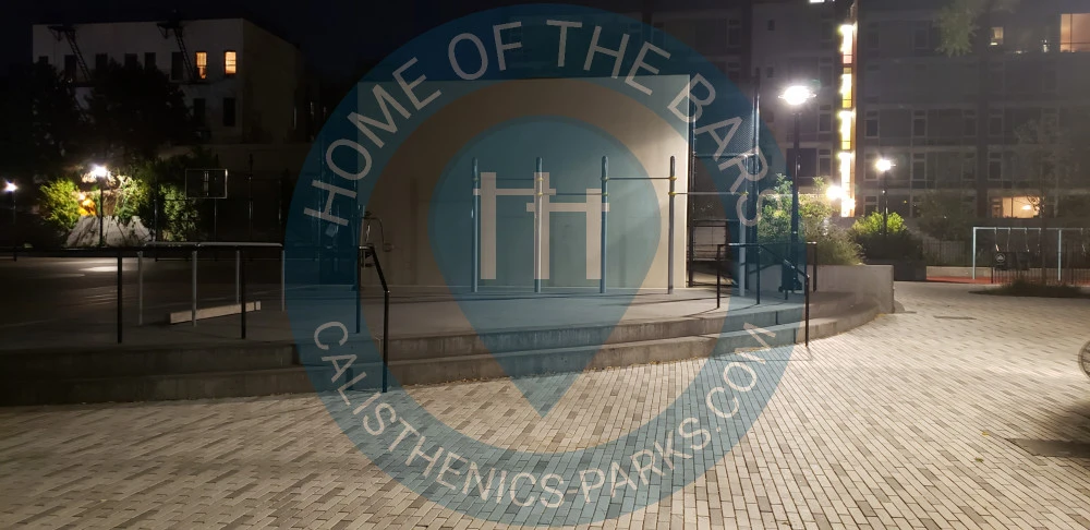 Fitness Corner - New York City - Calisthenics Gym Stroud Playground - United States - Spot