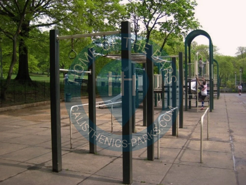New York - Outdoor Gympark - Highland Park - United States - Spot