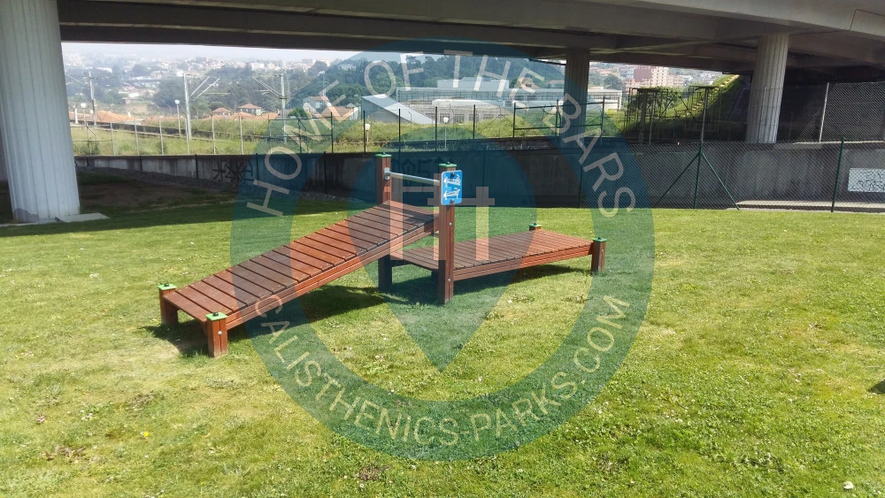Porto - Workout Facility - Parque Ponte Maria Pia - Portugal - Spot