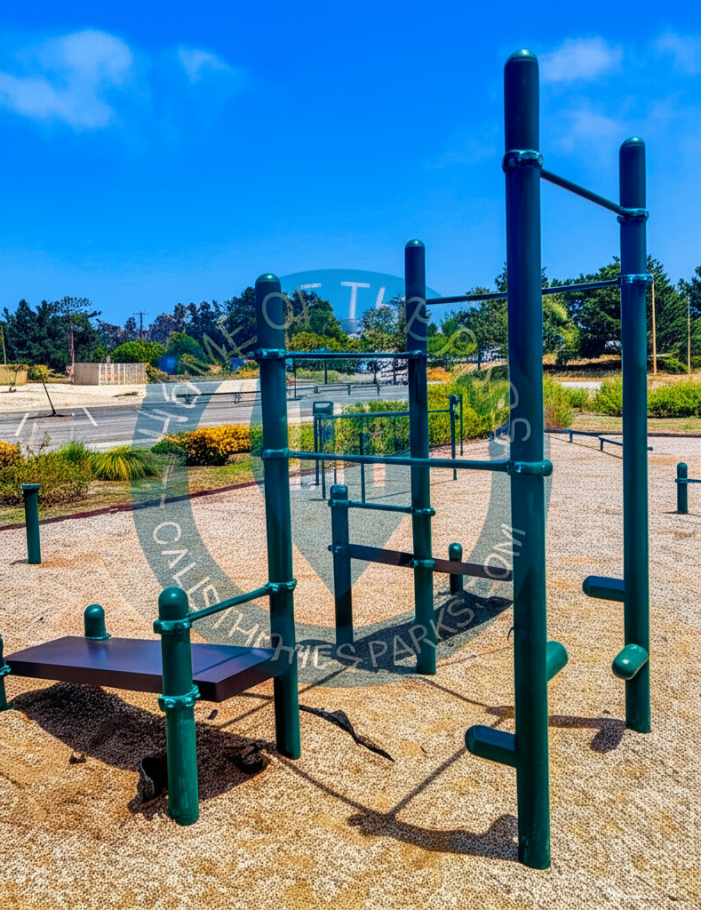 Calisthenics park in University of California Santa Cruz, Delaware Avenue, Westside Industrial District, Westside, Santa Cruz, Santa Cruz County, CAL Fire Northern Region, California, 95061, United States
