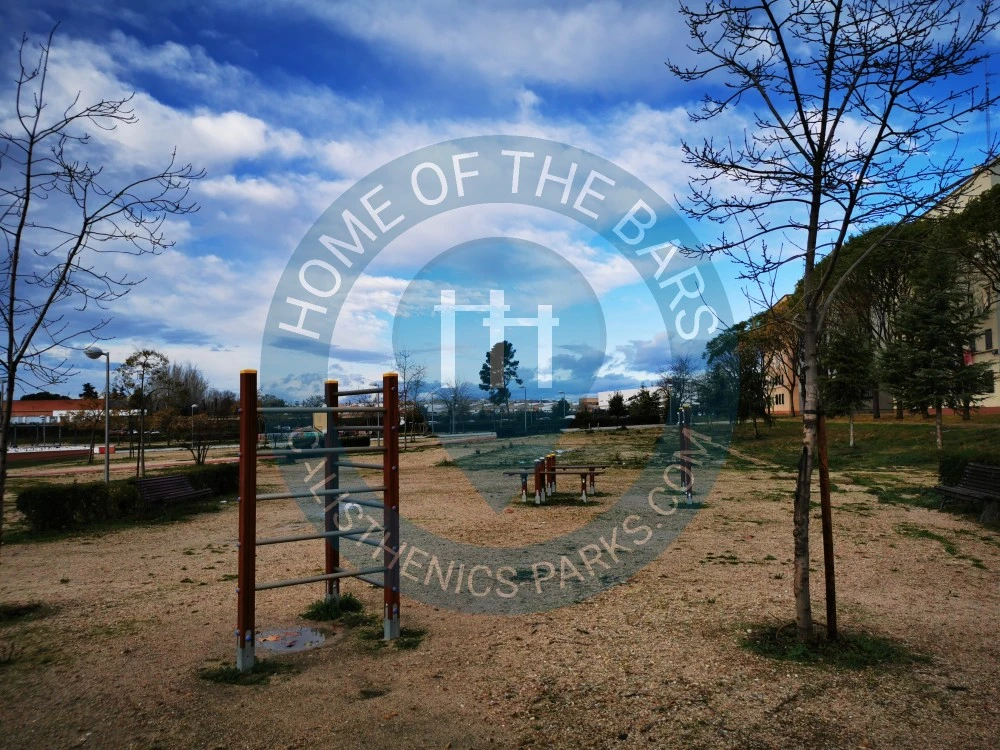 Fitness Facility - Madrid - Outdoor Fitness Parque de Ingenieros - Spain - Spot
