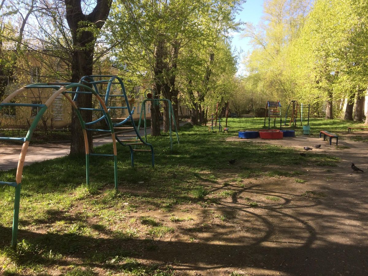 Outdoor Gym - Yekaterinburg - Yekaterinburg - Calisthenics Park - СКБ-банк - Russia - Spot