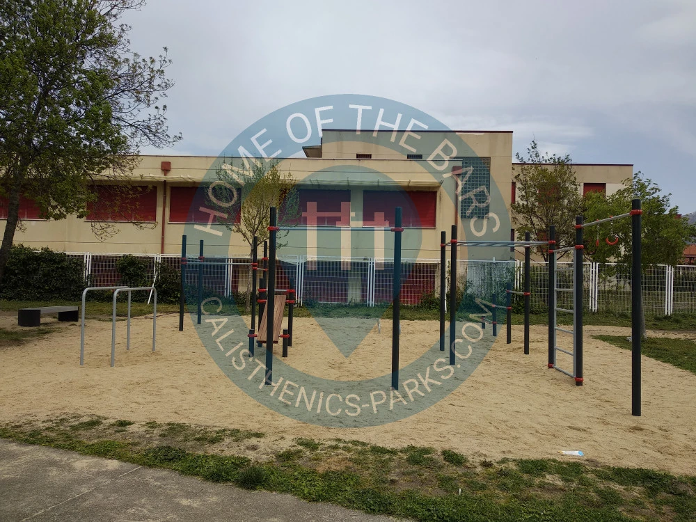 Moralzarzal - Calisthenics Facility  - IES Carmen Martin Gaite - Spain - Spot
