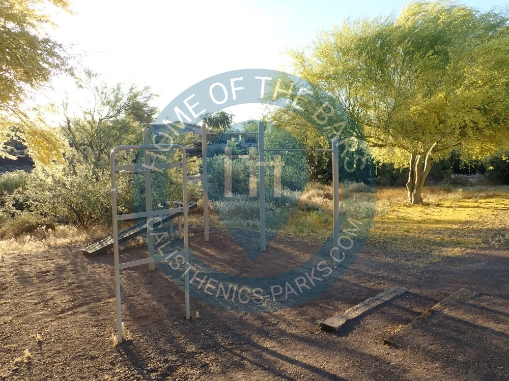 Fitness Facility - Peoria - Discovery Trail - Pull-up bars and seated dips bars. - United States - Spot