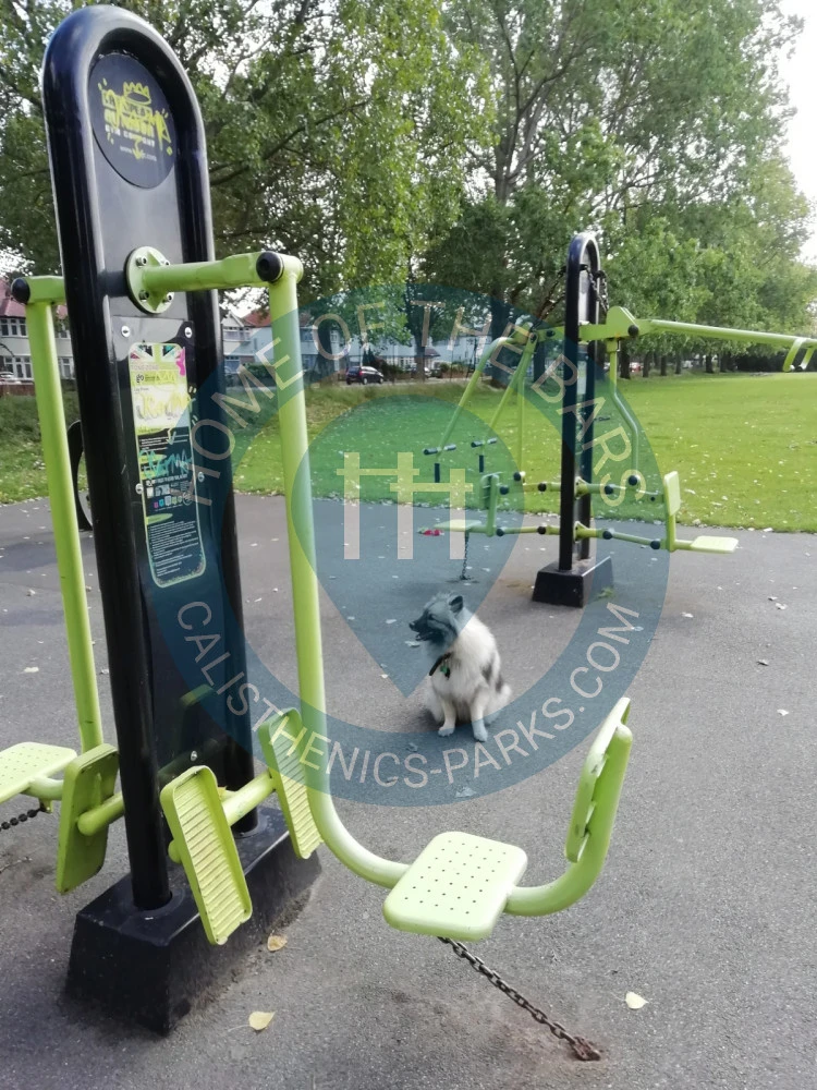 Exercise Park - London - Kidbrooke Green TGO gym - United Kingdom - Spot