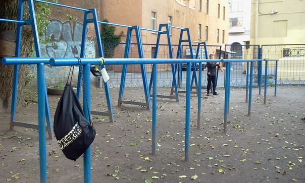 Outdoor Gym - Saint Petersburg - Saint Petersburg - Street Workout Park - Улица Лизы Чайкиной - Russia - Spot