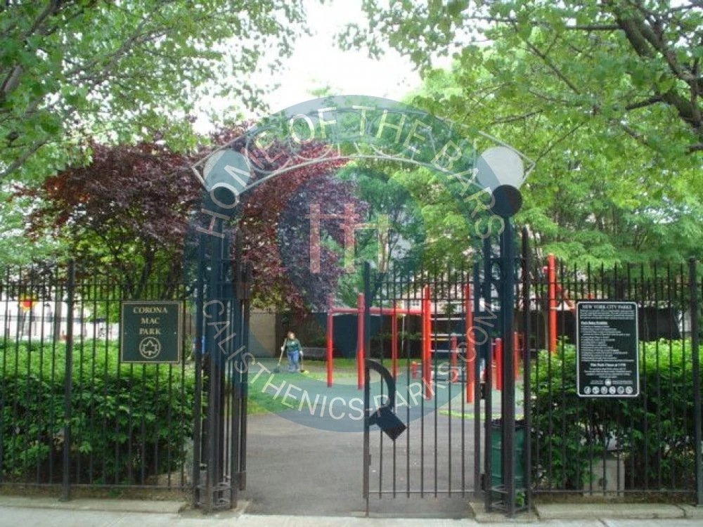 New York City - Street Fitness Area - Corona Golf Playground - United States - Spot