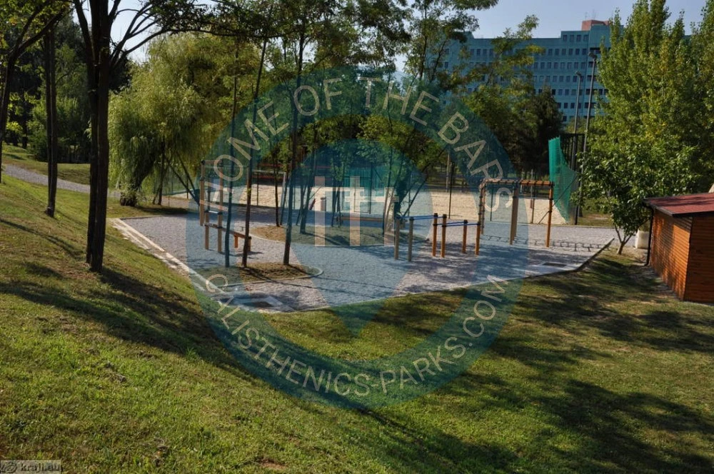 Exercise Park - Šempeter–Vrtojba - Šempeter pri Gorici Outdoor Playground - Slovenia - Spot