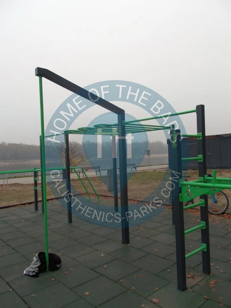 Warsaw - Street Workout Park - Free60 - Poland - Spot