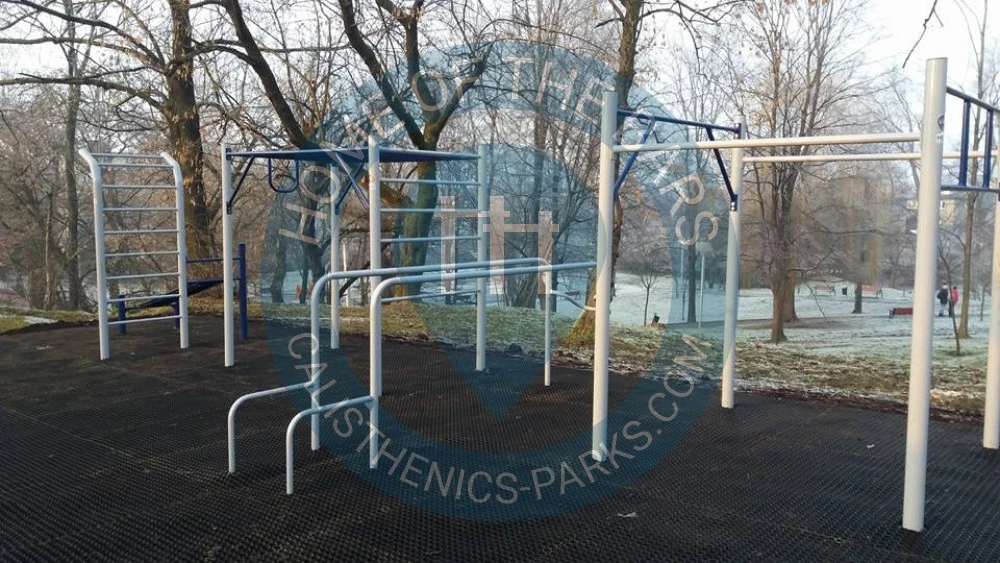 Bielsko-Biała - Calisthenics Equipment - Topolowa - Poland - Spot