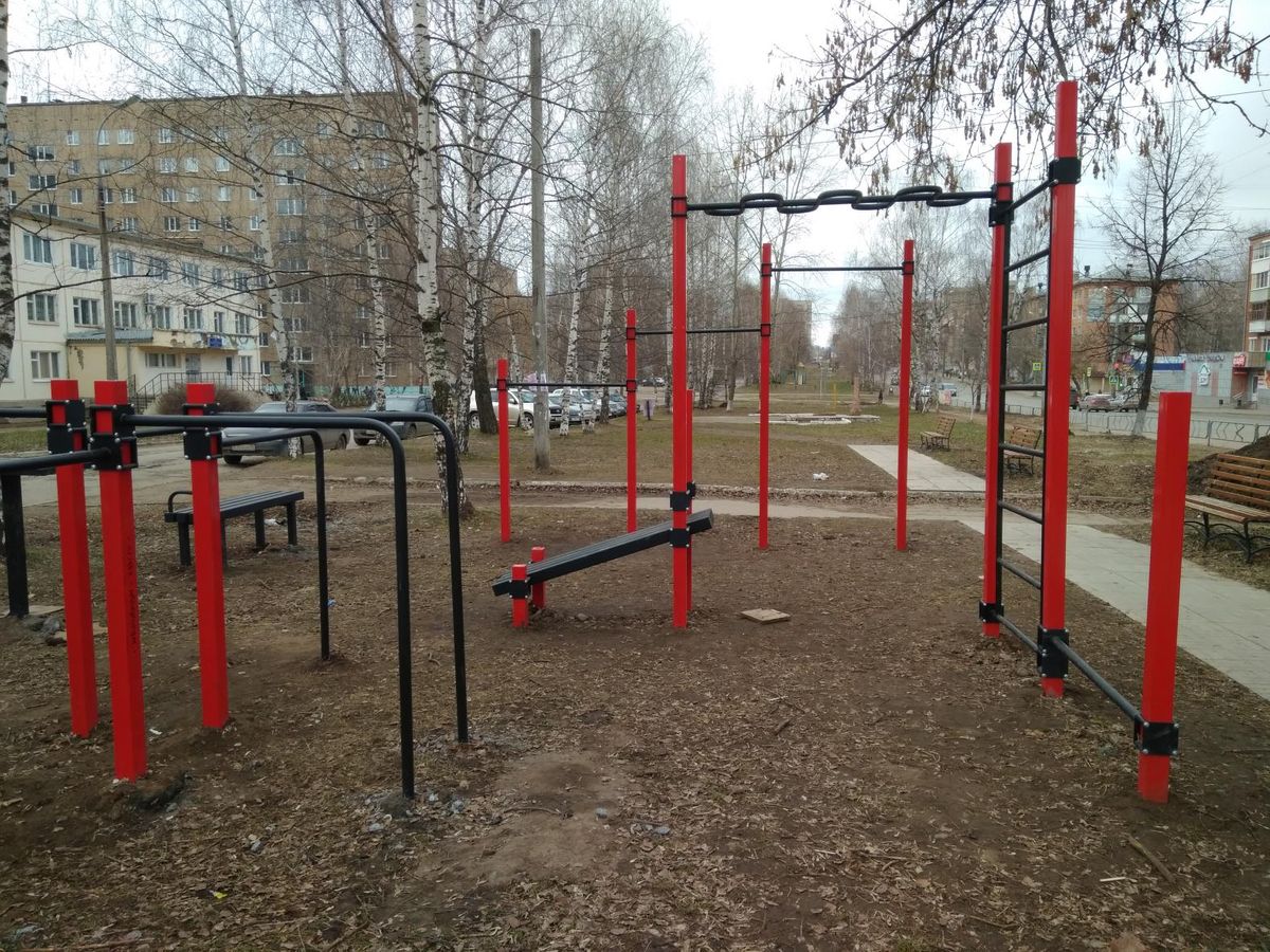 Outdoor Gym - Izhevsk - Izhevsk - Street Workout Park - Магазин  Родина - Russia - Spot