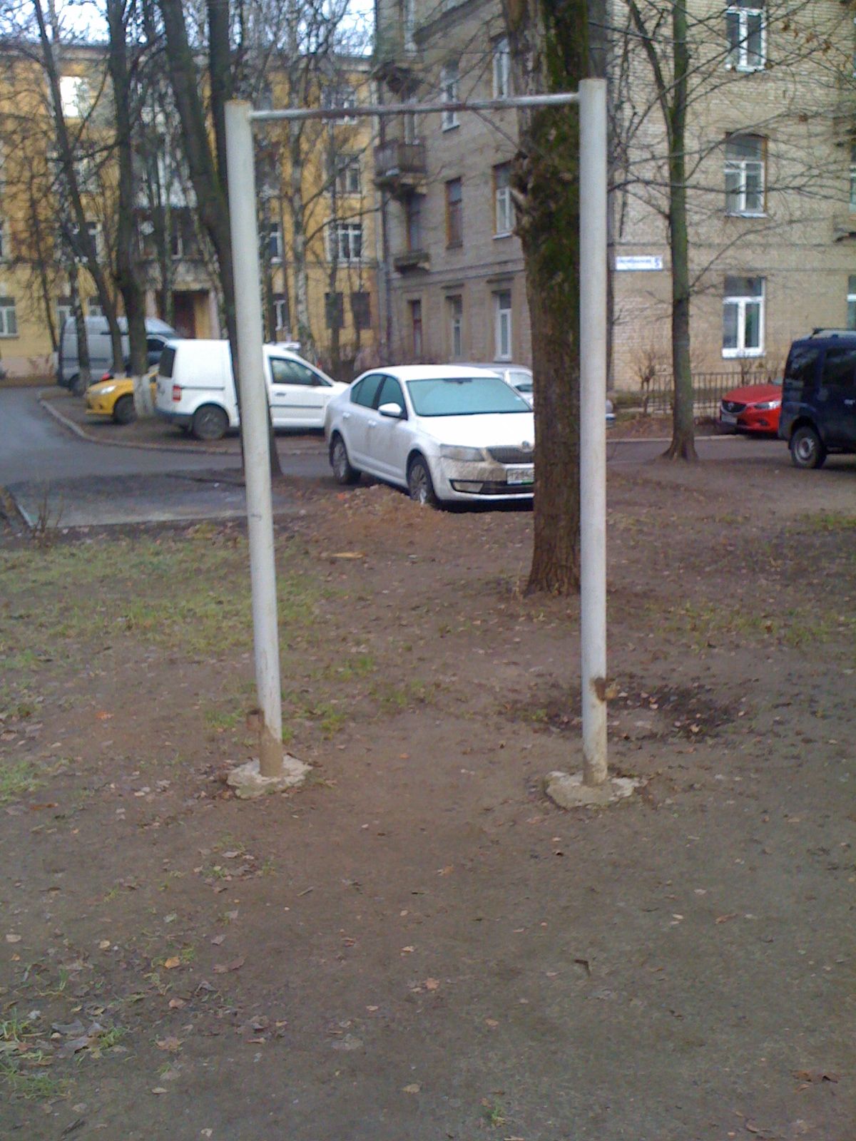 Calisthenics park in 20А, Школьная улица, СГШ, Красногорск, городской округ Красногорск, Московская область, Центральный федеральный округ, 143402, Россия