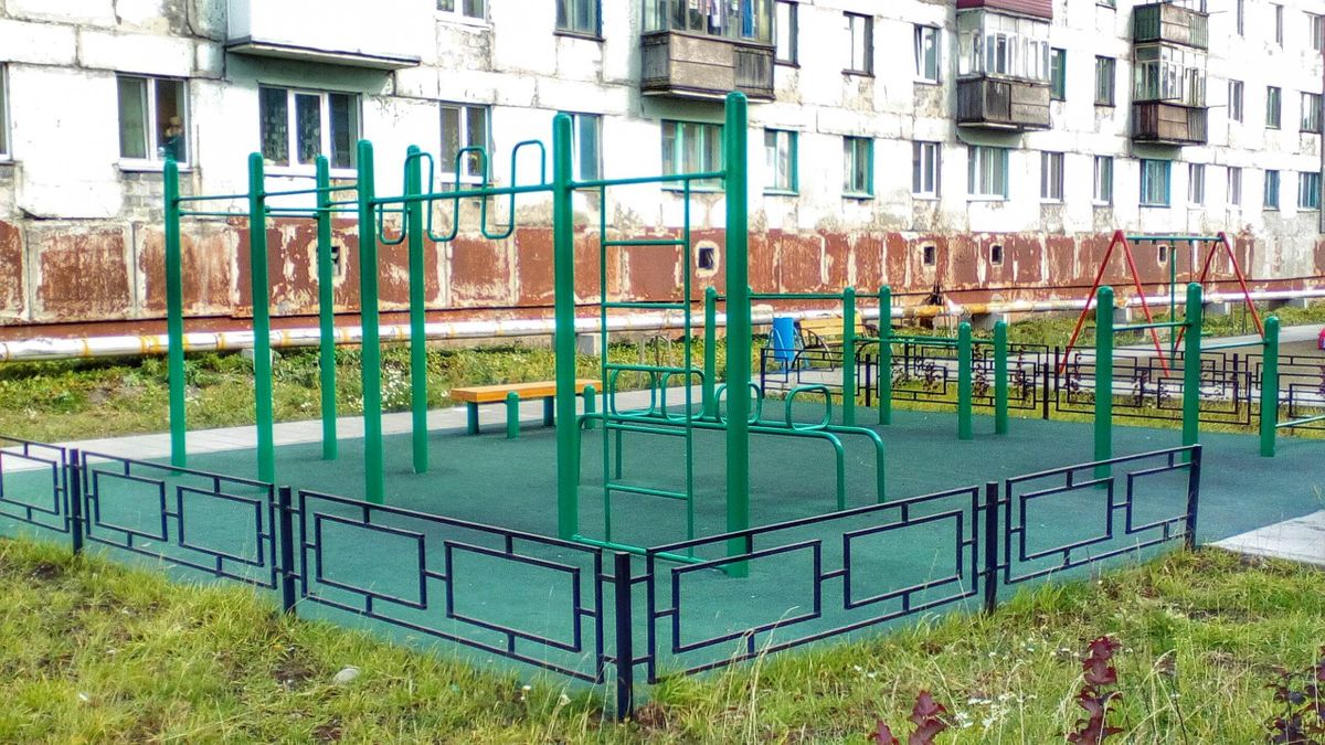 Bodyweight training - Poronaysk - Calisthenics workout - Russia - Spot