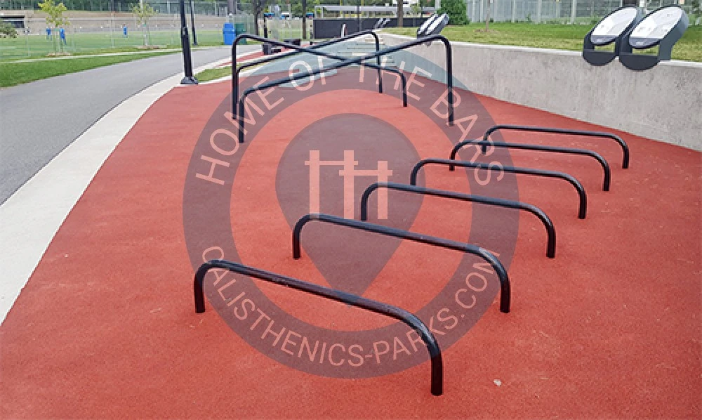 Montreal-Nord - Street Fitness Equipment - Complex sportif Claude-Robillard - Trekfit - Canada - Spot