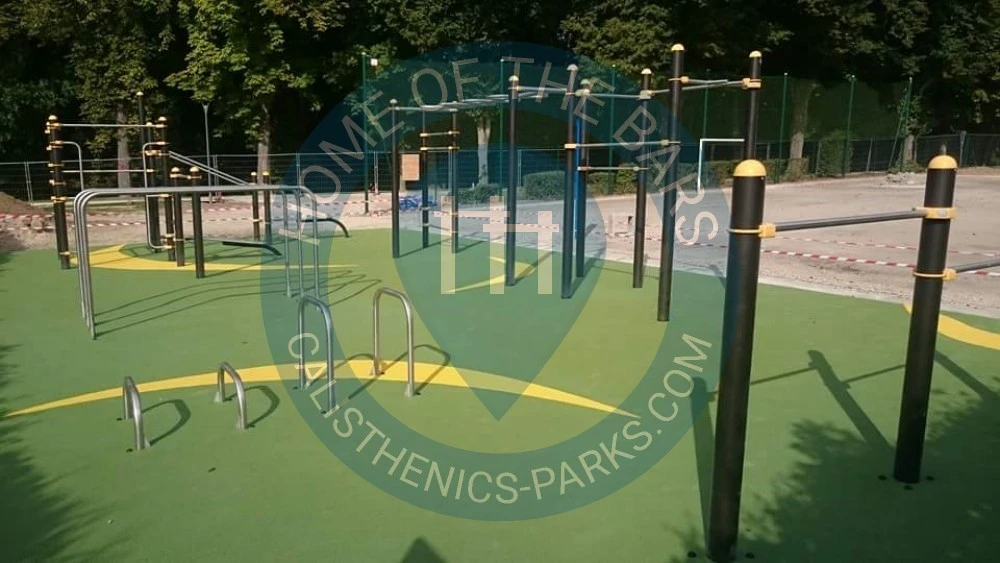 Gif-sur-Yvette - Calisthenics Park -  Parc des Sports Michel Pelchat - France - Spot