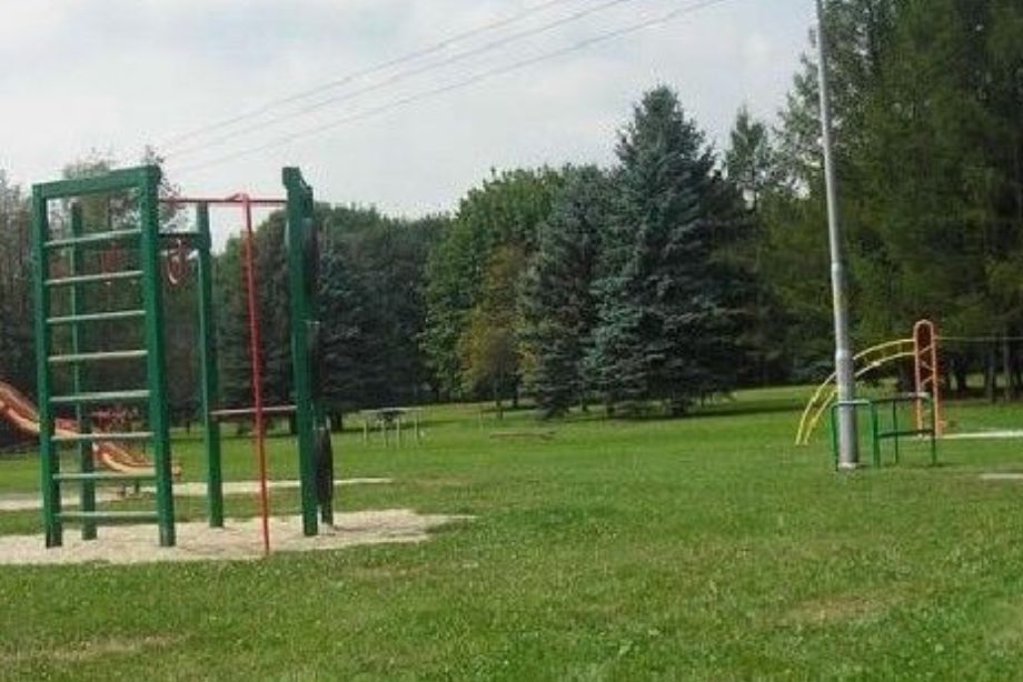 Rzeszów - Outdoor Gym Park  - Zdrowia - Poland - Spot