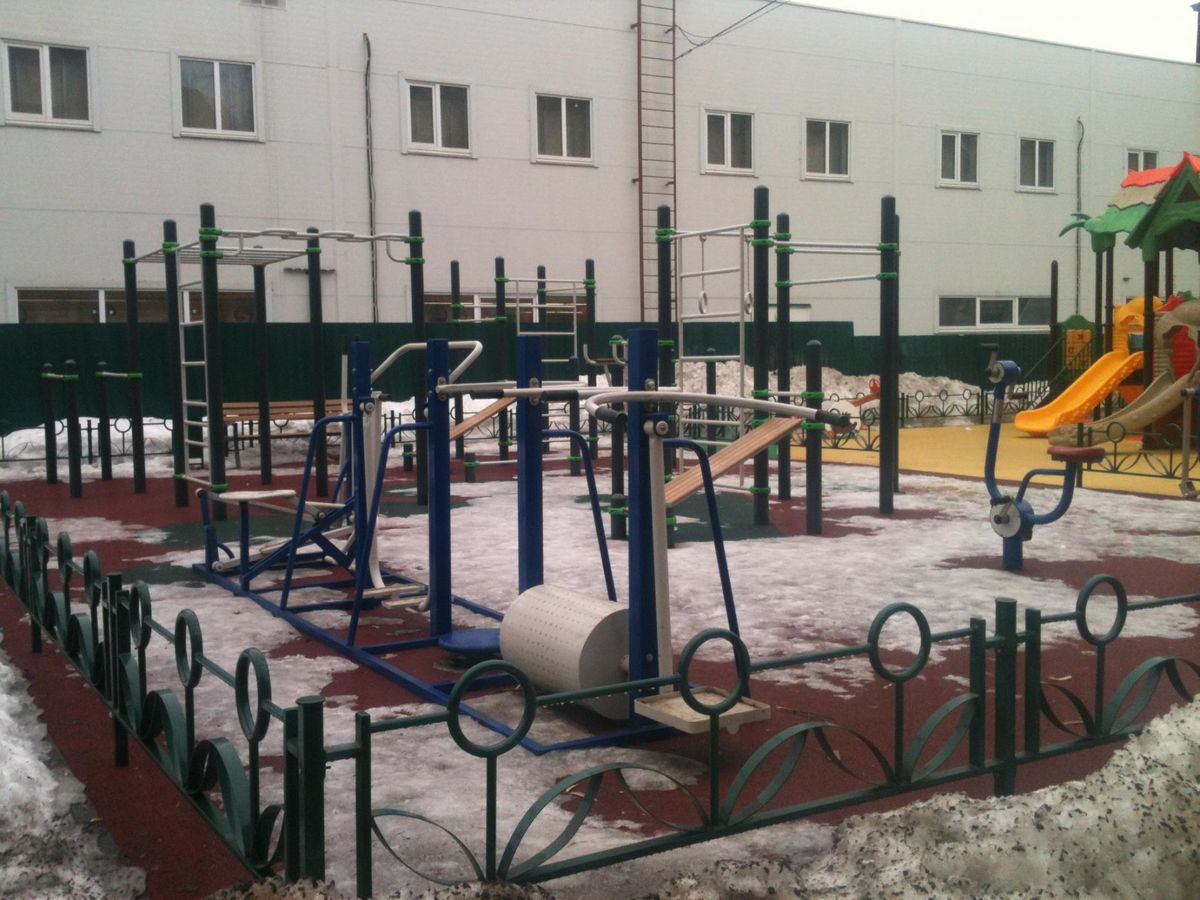 Outdoor Gym - Korolev - Korolev - Outdoor Gym - Первомайская Улица - Russia - Spot
