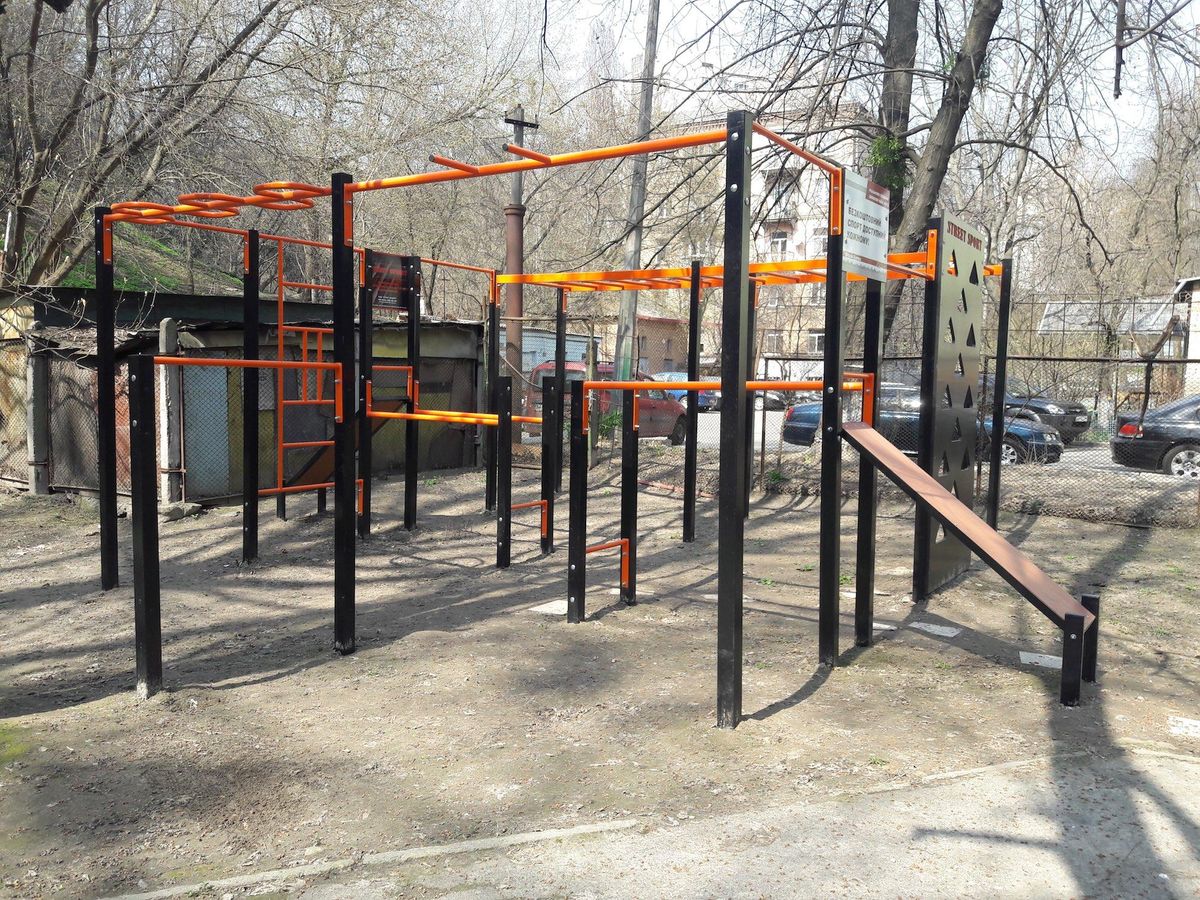 Outdoor Gym - Kyiv - Kyiv - Street Workout Park - VL - Ukraine - Spot