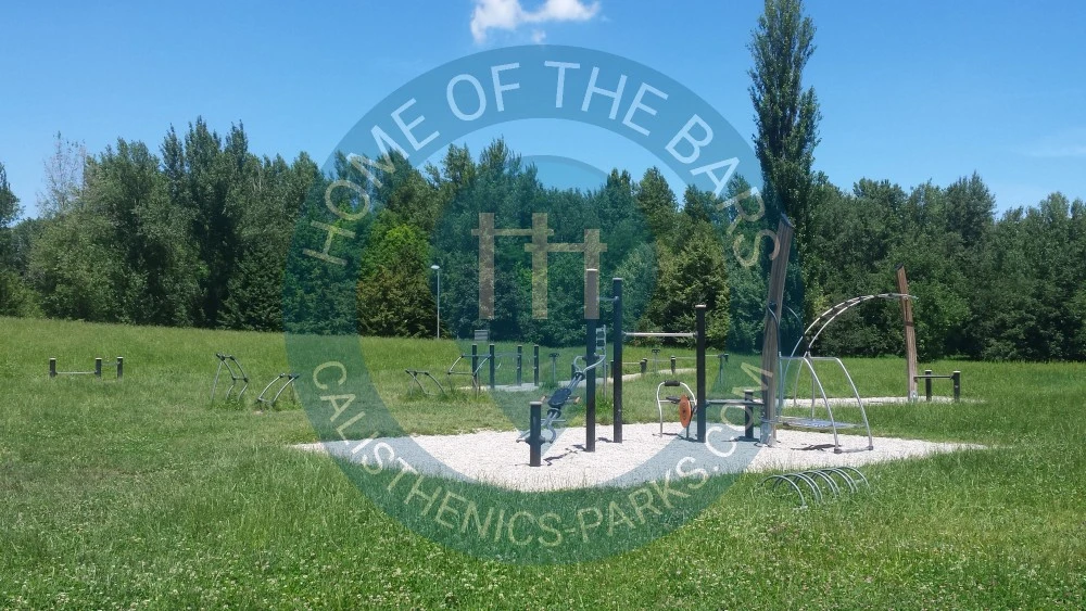 Modena - Outdoor Fitness Exercise Stations - Parco Enzo Ferrari - Italy - Spot
