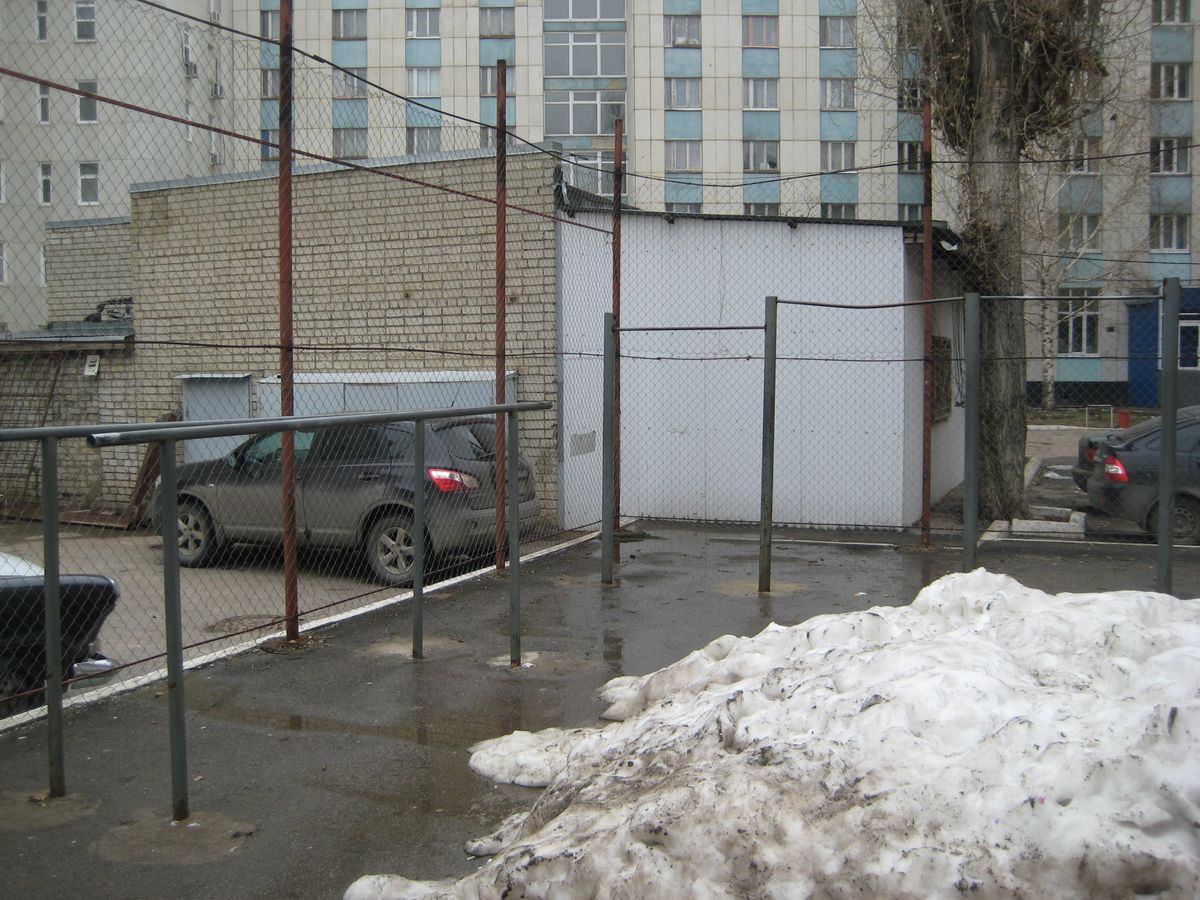 Outdoor Gym - Saratov - Saratov - Street Workout Park - Центральная Детско-Юношеская Спортивная Школа - Russia - Spot